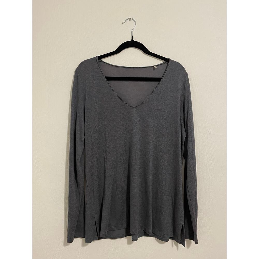 Tahari Women's Gray Long Sleeve Very Lightweight V-Neck Top Size XL